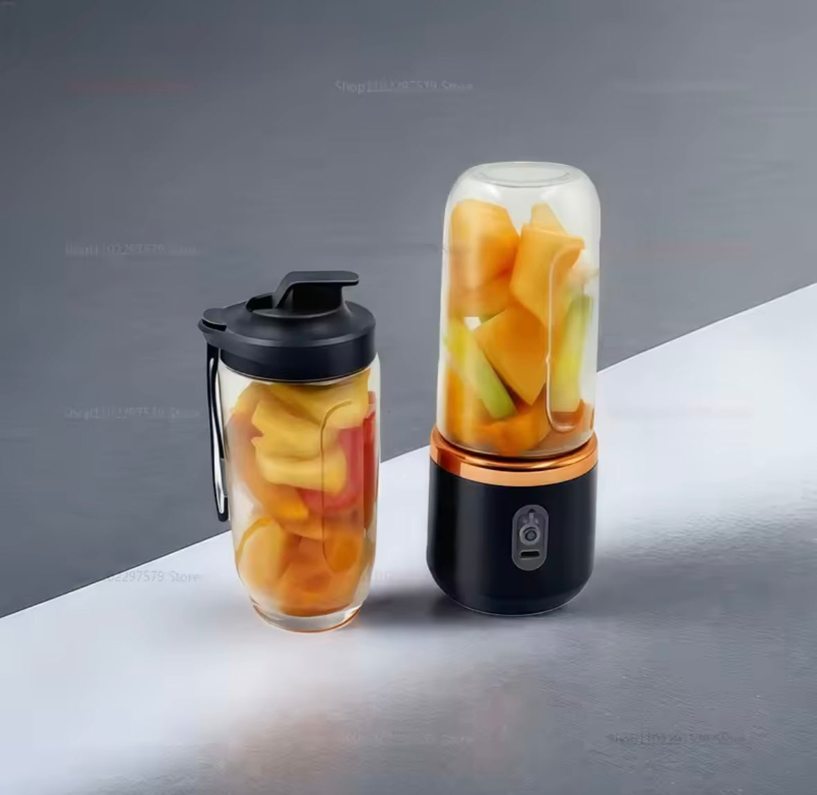 Portable 2-Cup Fruit Juicer Blender mini Ice Crusher